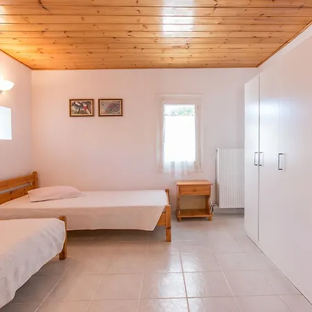 Antoninis Village Апартаменты *