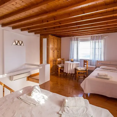 Antoninis Village Апартаменты