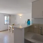 아파트 Antoninis Village *
